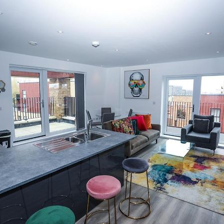 Lovely 2 Bed Apartment With Parking London Luaran gambar