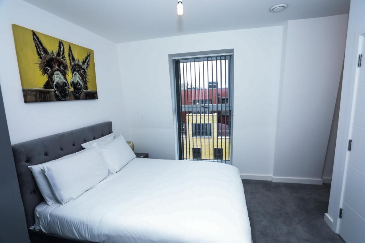 Lovely 2 Bed Apartment With Parking London Luaran gambar