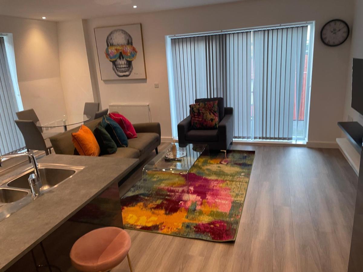 Lovely 2 Bed Apartment With Parking London Luaran gambar